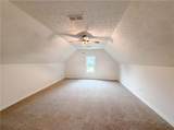 919 Elijah Way - Photo 11