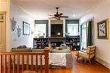 633 Duncan Road - Photo 8