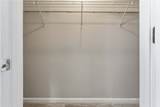 2922 Knoll View Place - Photo 19