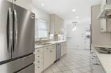 955 Vistavia Circle - Photo 11