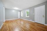 997 Pineglen Drive - Photo 2