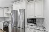 2037 Stoneleigh Drive - Photo 14