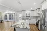 2037 Stoneleigh Drive - Photo 17