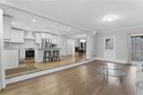 2037 Stoneleigh Drive - Photo 18