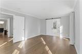 2037 Stoneleigh Drive - Photo 43