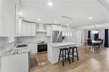 2037 Stoneleigh Drive - Photo 8