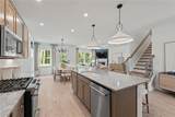 728 Mirror Lake Parkway Parkway - Photo 15