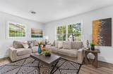 105 Elizabeth Street - Photo 15
