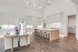 228 Thomas Circle - Photo 17