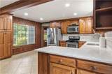 1367 Lansdowne Court - Photo 18