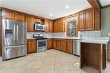 1367 Lansdowne Court - Photo 3