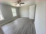 1021 Thornwoode Lane - Photo 4