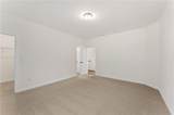 208 Knollwood Bend - Photo 32