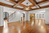 2452 Walkers Glen Lane - Photo 14