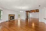 2452 Walkers Glen Lane - Photo 18