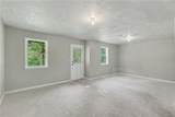 8550 Lakemeadow Drive - Photo 16