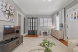 550 Elm Street - Photo 8