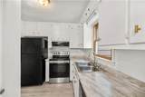 410 Charter Court - Photo 10