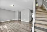 410 Charter Court - Photo 15