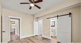 684 Elizabeth Place - Photo 12
