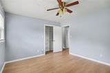 8806 Twin Oaks Drive - Photo 14