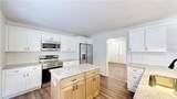 911 Hickory View Court - Photo 9