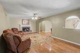 325 Pickett's Crossing - Photo 13