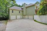 325 Pickett's Crossing - Photo 3