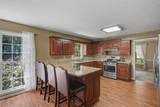325 Pickett's Crossing - Photo 8