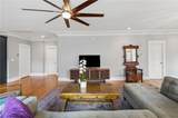 776 Yorkshire Road - Photo 12