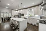 240 Embassy Court - Photo 15