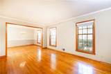 472 Highview Drive - Photo 4