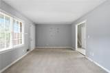 1614 Devon Court - Photo 11