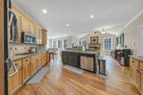 2123 Crest Wood Drive - Photo 18