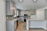 7309 Yewtree Drive Walk - Photo 18