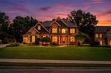 4703 Grandview Parkway - Photo 2