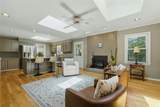 734 Huntington Place - Photo 13