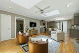 734 Huntington Place - Photo 14