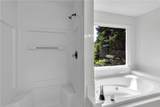 9757 Washington Circle - Photo 13