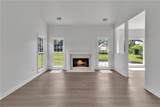 9757 Washington Circle - Photo 7
