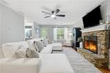 3063 Rockview Drive - Photo 6