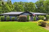 173 Adel Street - Photo 2