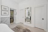 305 Abercorn Square - Photo 26