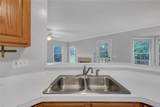 690 Wyndham Place Circle - Photo 18