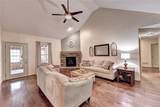 5405 Oak Grove Circle - Photo 9