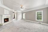 406 Colonsay Drive - Photo 8
