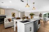 305 Hunters Trace - Photo 17