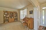 503 Lakeview Court - Photo 7
