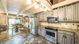 9511 Highpoint Road - Photo 18