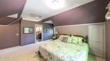 9511 Highpoint Road - Photo 38